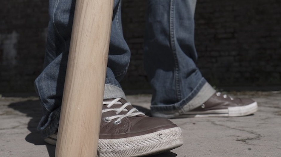 Mazza da baseball in auto, 20enne denunciato. È il terzo sequestro in pochi giorni 