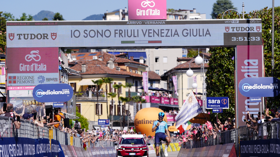 Giro: Bettiol firma l’impresa a Verbania