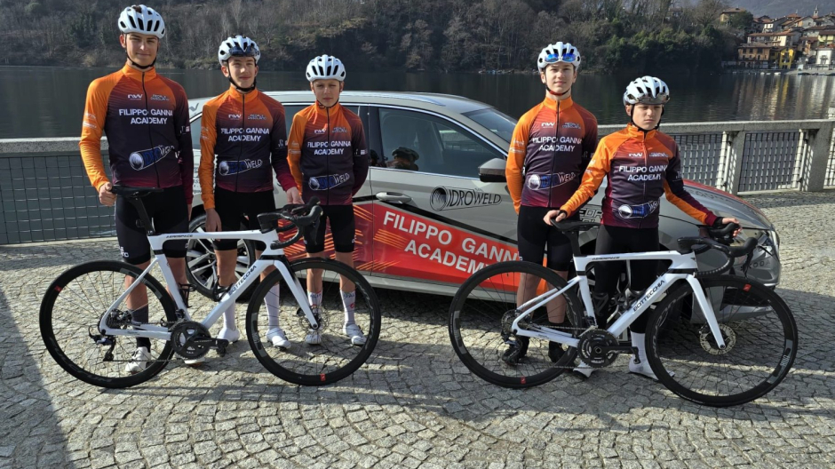 Tommaso Milani (Pedale Ossolano - Filippo Ganna Academy), si impone nel cuneese