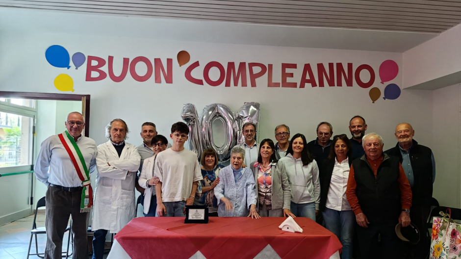 Ameno, festa in rsa per i 101 anni di Bonaria Caria