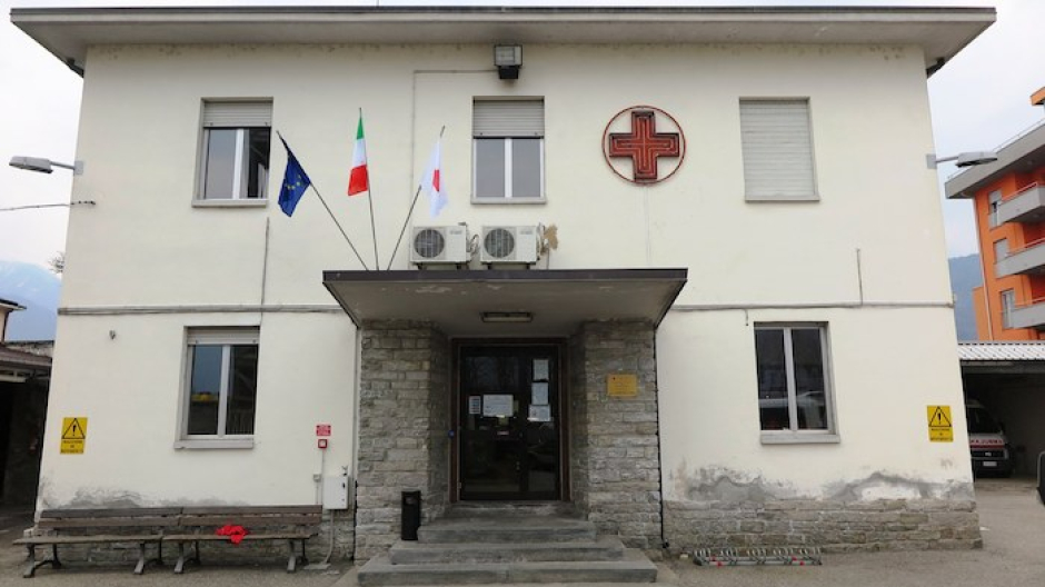 Domodossola celebra i 60 anni della Croce Rossa: fiaccole ed eventi 