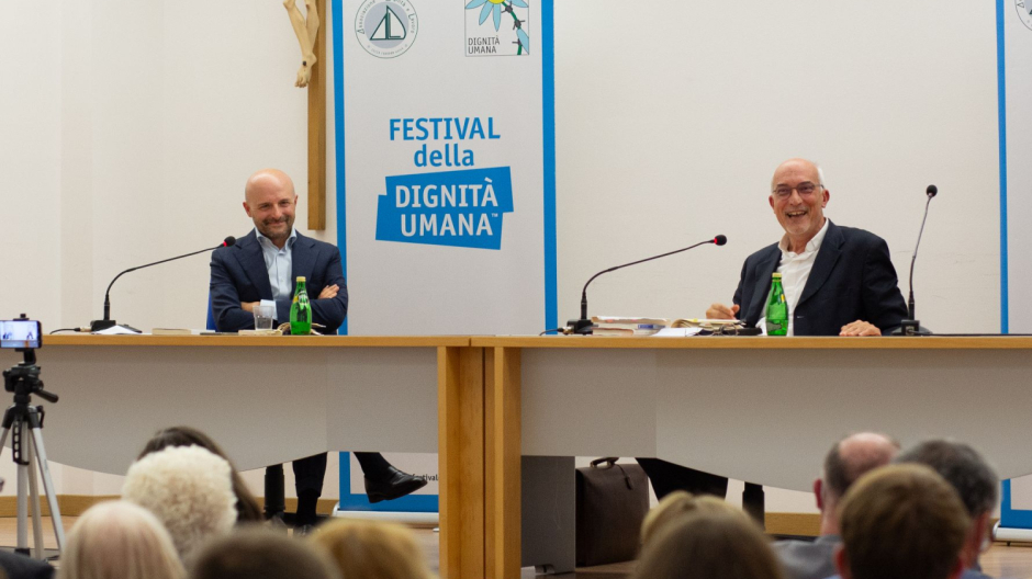 Si presenta il libro 
