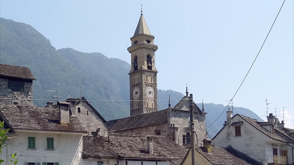 A Varzo l'iniziativa “Adotta una campana”, per l'automazione del campanile