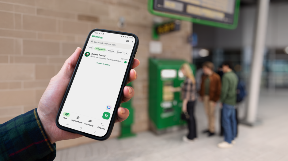 Trenord, il biglietto su WhatsApp: nuova modalità digitale per i viaggiatori