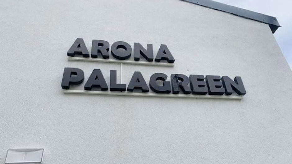 Arona, il 30 aprile al PalaGreen la nuova seduta del consiglio comunale