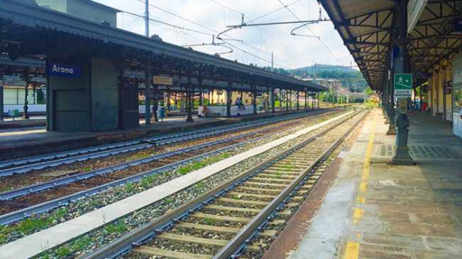 Treni, potenziamento tra le stazioni di Arona e Oleggio: alcuni weekend con il bus