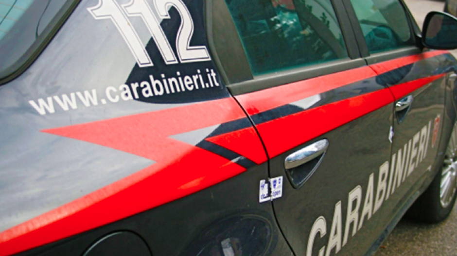 Anziana di 93 anni non mangia da tre giorni e chiede aiuto ai carabinieri