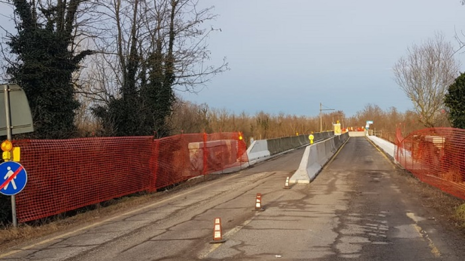 Nuovi controlli sul ponte Nino Cerruti di Biella dopo la voragine
