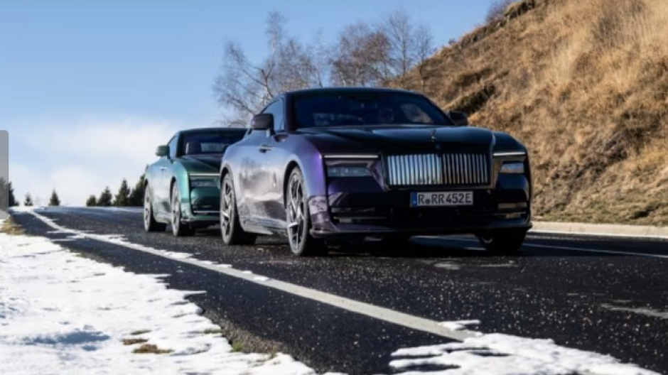  La nuova Rolls Royce full electric testata sul Verbano e al Mottarone