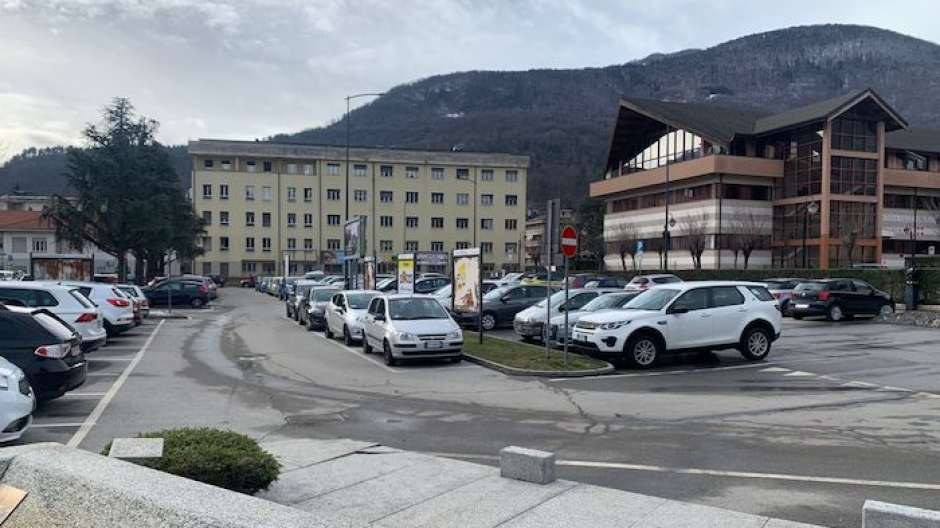 Domo, l'opposizione attacca: 