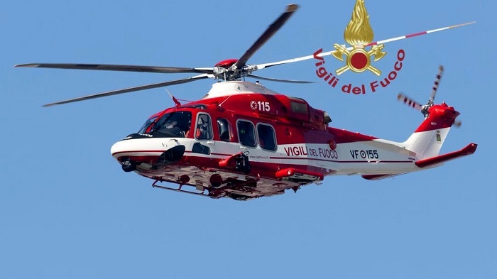 Carabinieri salvano giovane finito nel dirupo